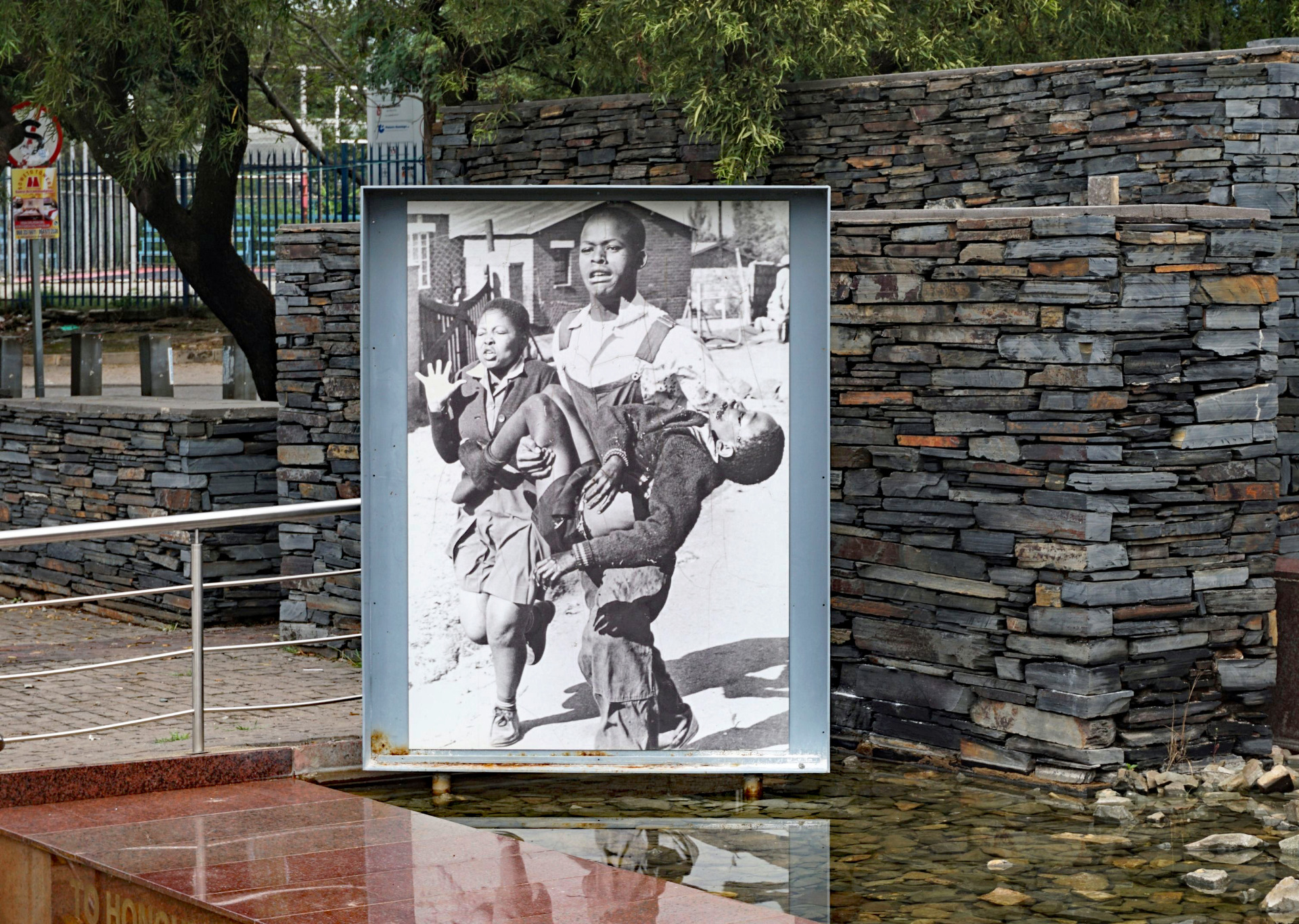 Hector Pieterson Memorial in Soweto. Bild: Martin Sturmer
